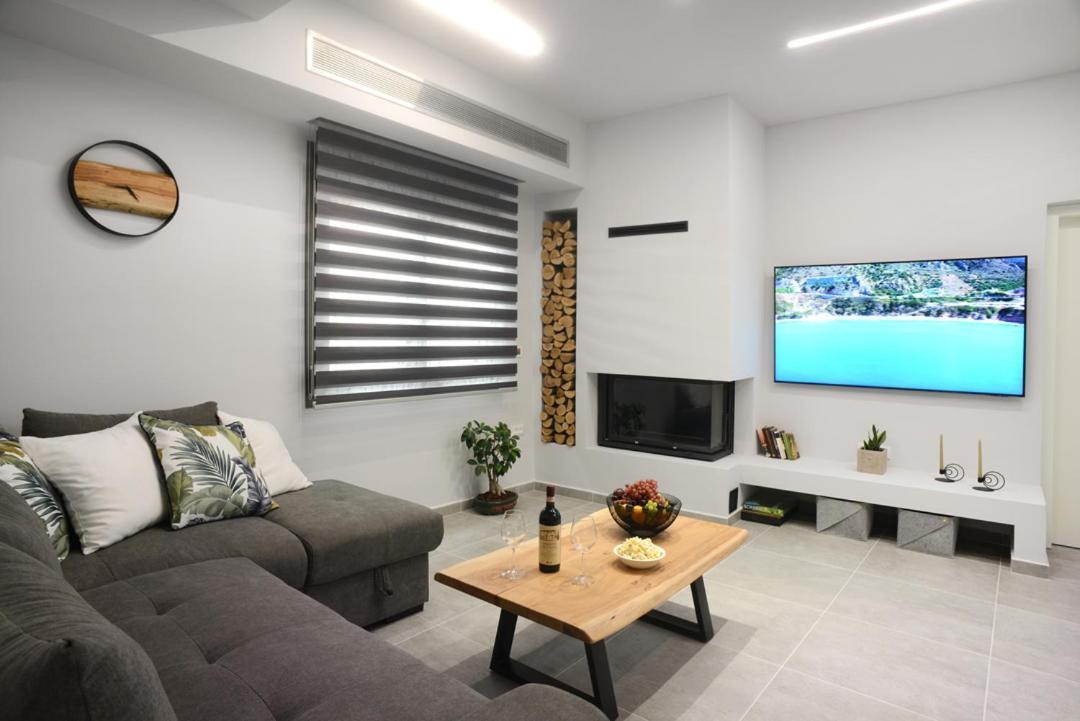 Damona 2Br Luxury Home With Garden - Κοντά Στο Κέντρο Iraklio Exterior foto