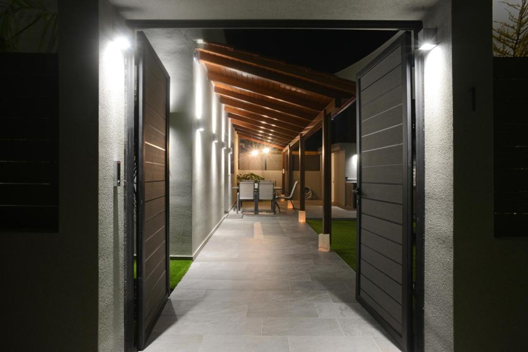 Damona 2Br Luxury Home With Garden - Κοντά Στο Κέντρο Iraklio Exterior foto